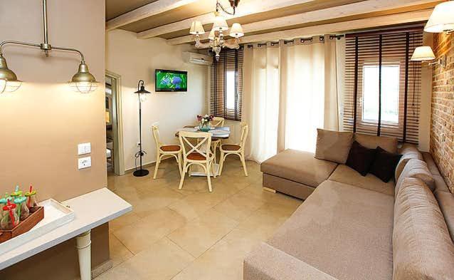 Anastasia Studios สกาลา โปเตมิอัส ภายนอก รูปภาพ